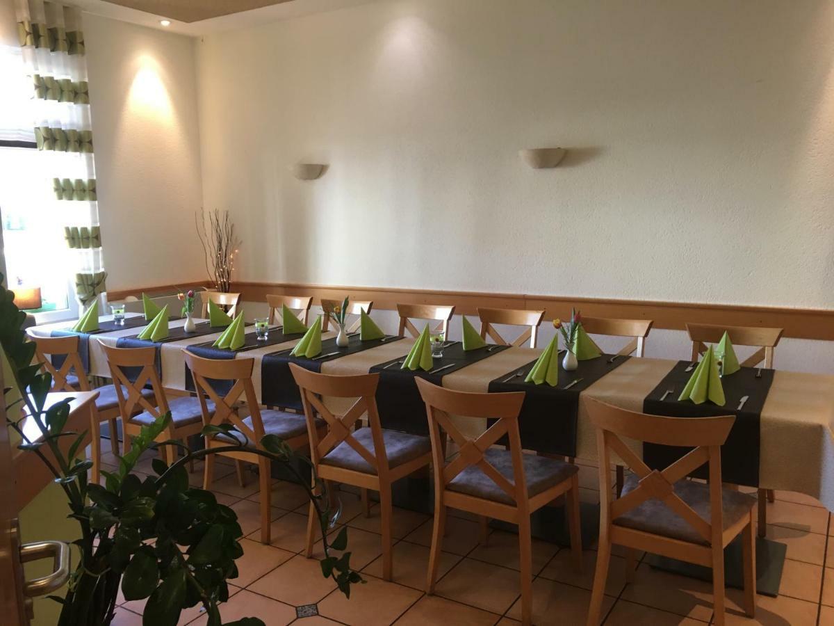 Warias Hotel & Restaurant Braunsbedra Экстерьер фото